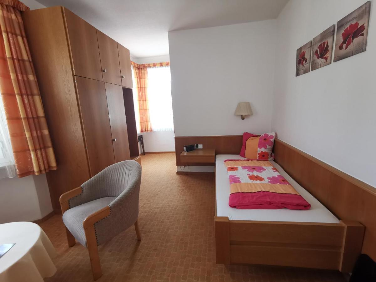 Haus Am Kurpark Garni Hotel